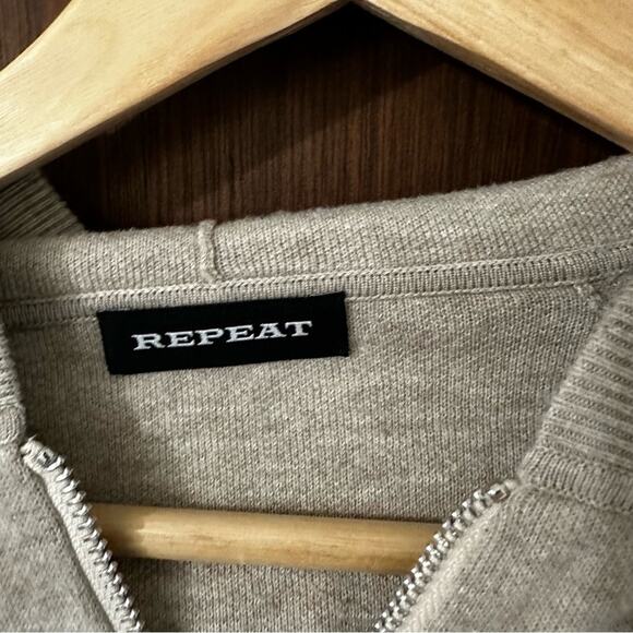 Repeat women’s sweatshirt medium‎ - Picture 4 of 9